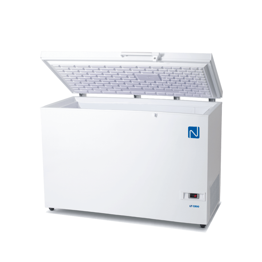 Freezer with long-term durability